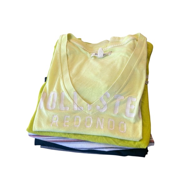 Hollister T-Shirts Women's Bundle Lot of 5 Short and‎ Long Sleeve Tops Tees - Picture 2 of 7